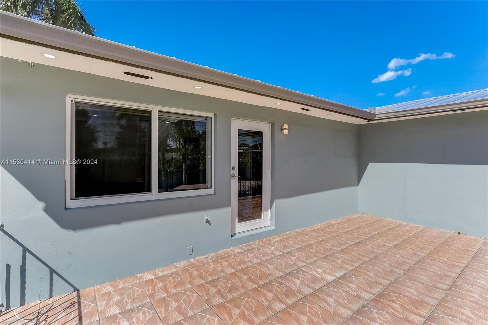 561 NW 48th Pl # 561