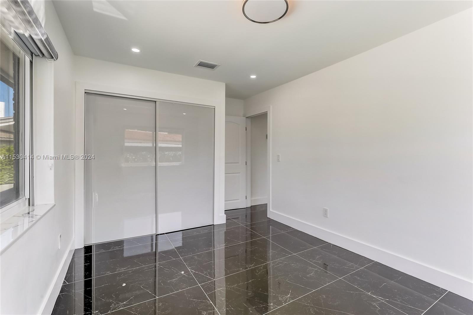 561 NW 48th Pl # 561