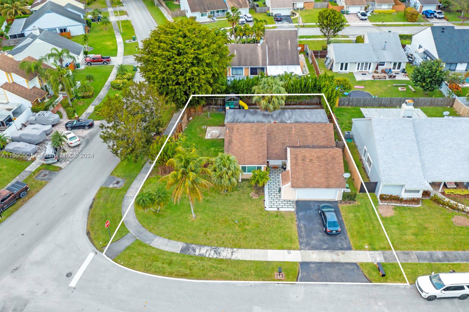 1543 S Goldeneye Ln