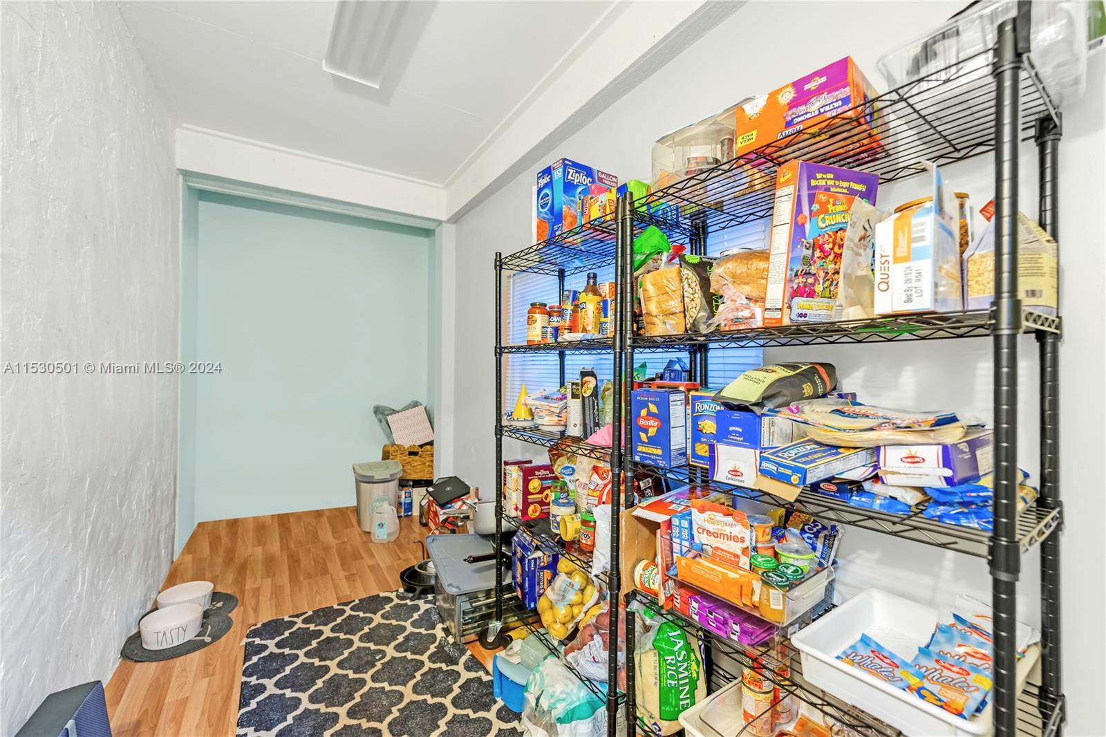 1543 S Goldeneye Ln
