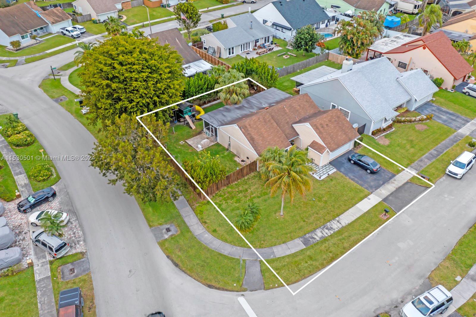 1543 S Goldeneye Ln