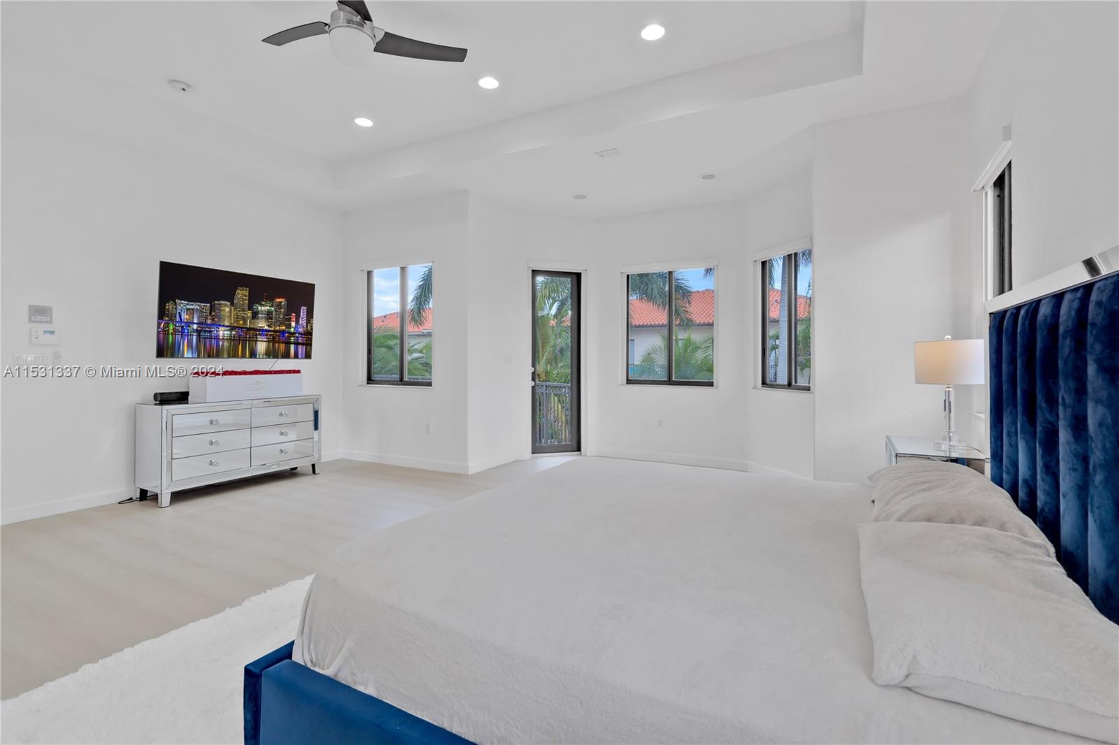 19347 SW 79th Pl Unit: 19347