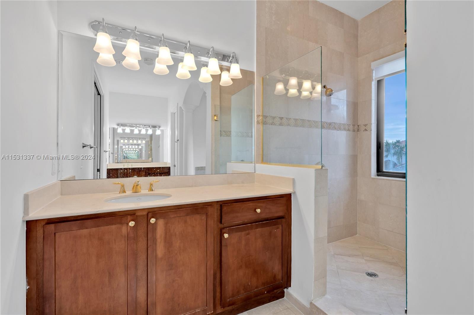 19347 SW 79th Pl Unit: 19347