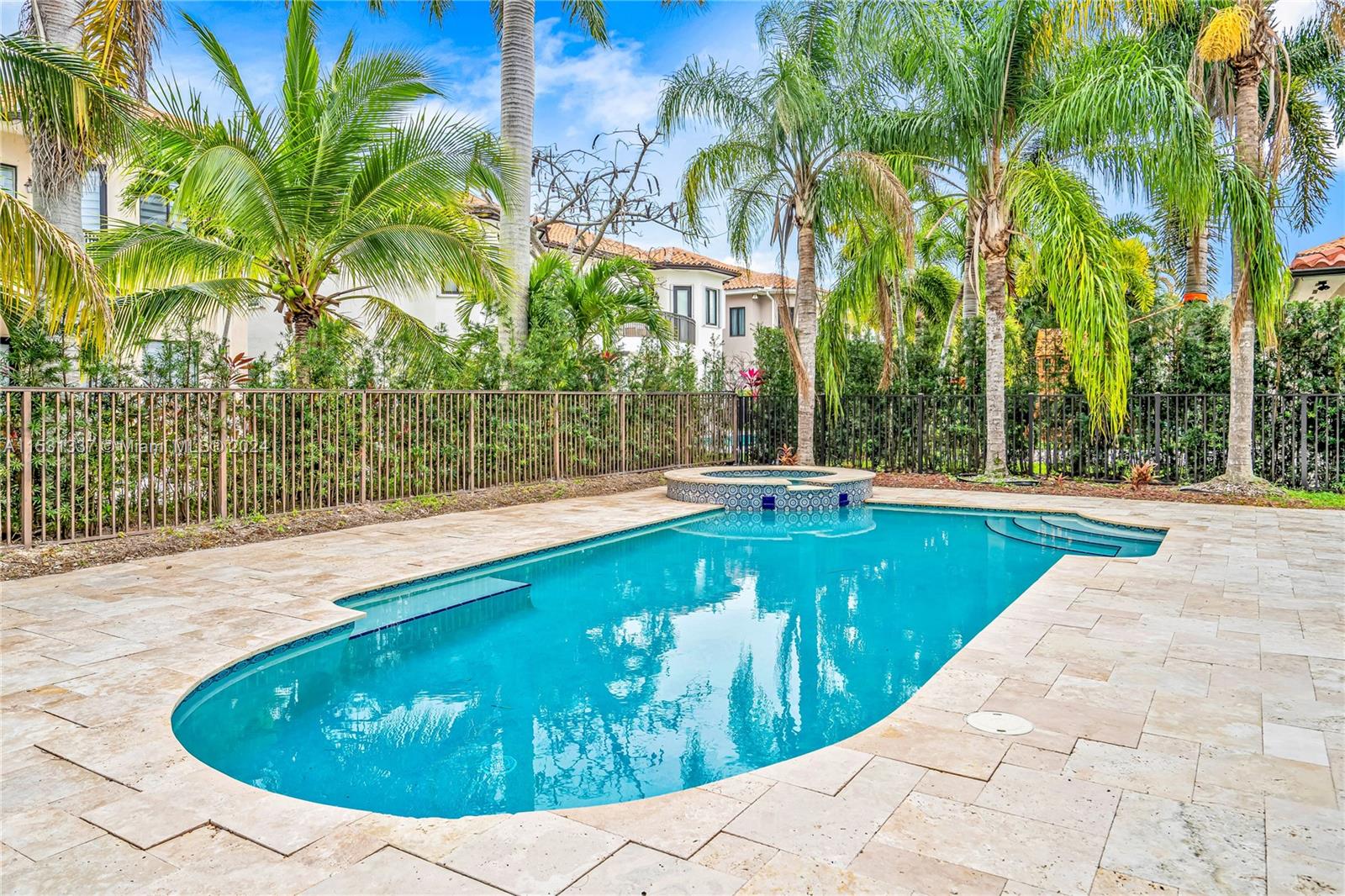 19347 SW 79th Pl Unit: 19347