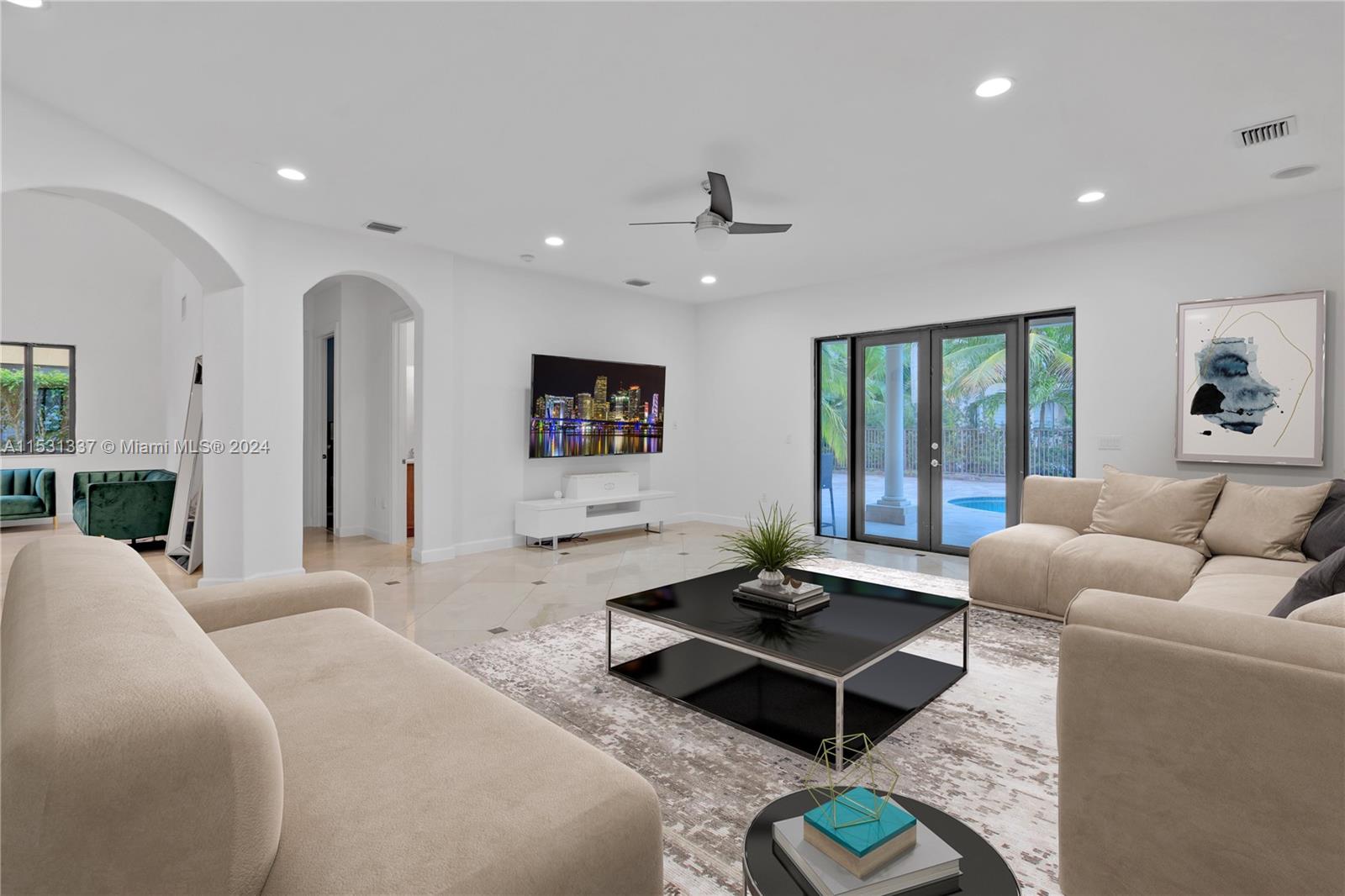 19347 SW 79th Pl Unit: 19347