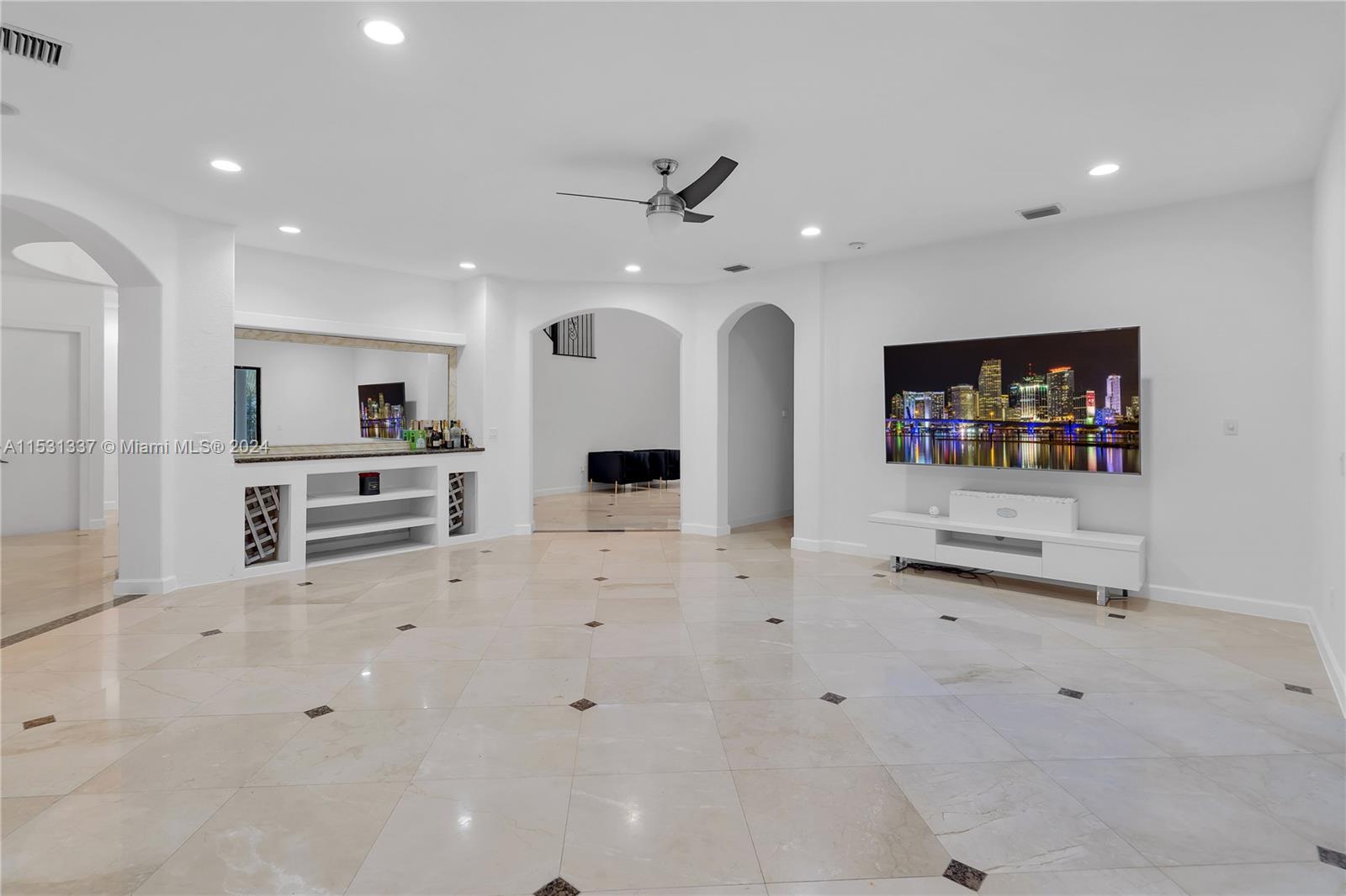 19347 SW 79th Pl Unit: 19347