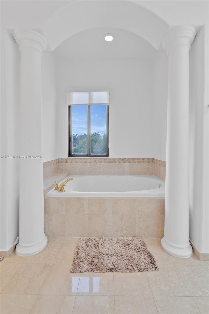 19347 SW 79th Pl Unit: 19347