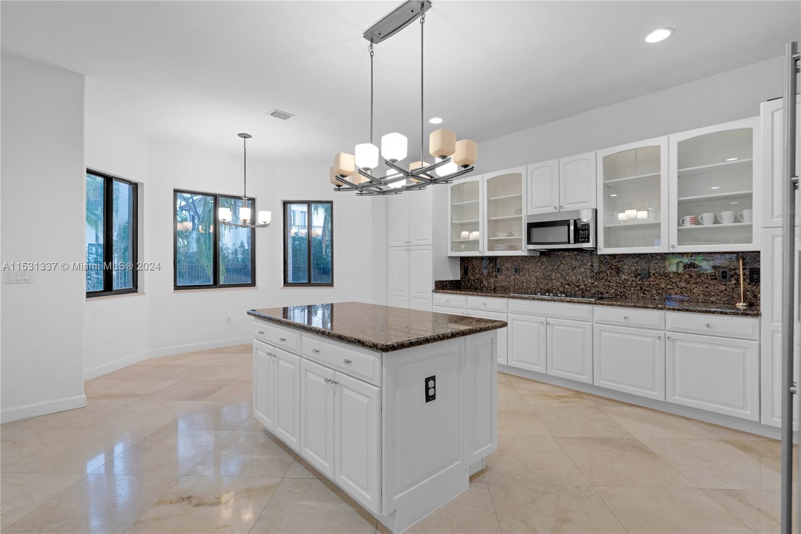 19347 SW 79th Pl Unit: 19347