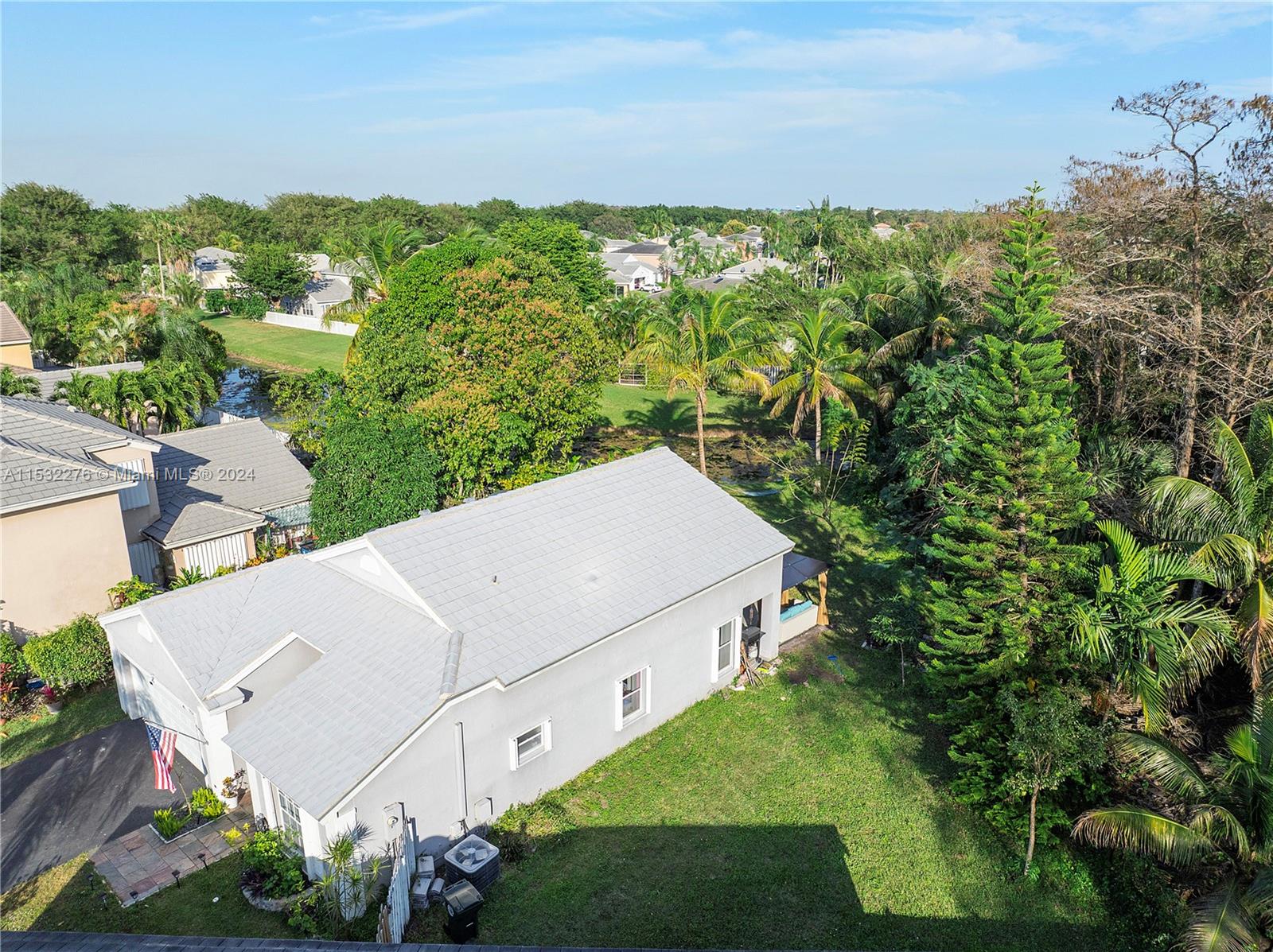 5534 NW 55th Dr