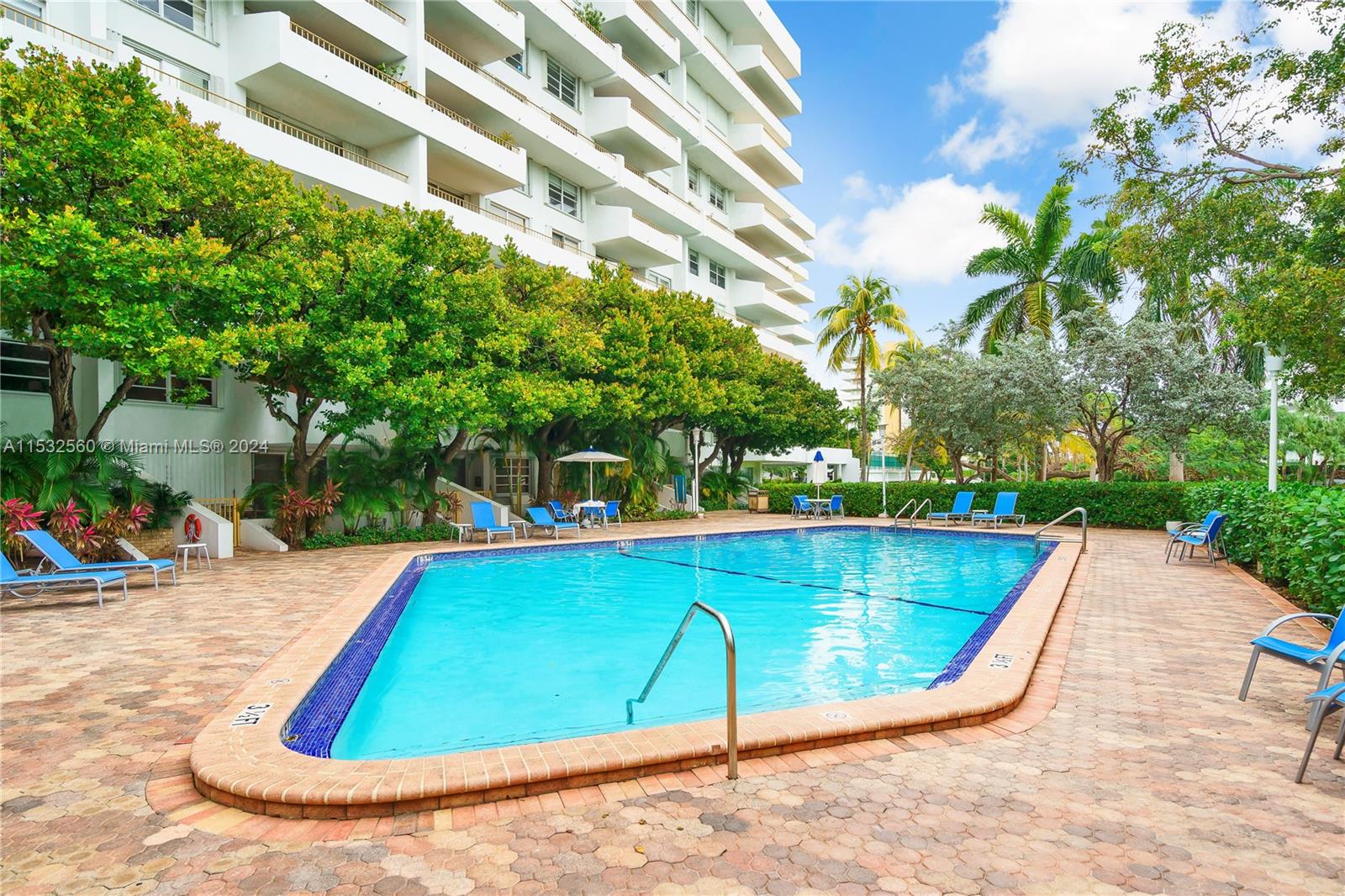 155 Ocean Lane Dr # 210