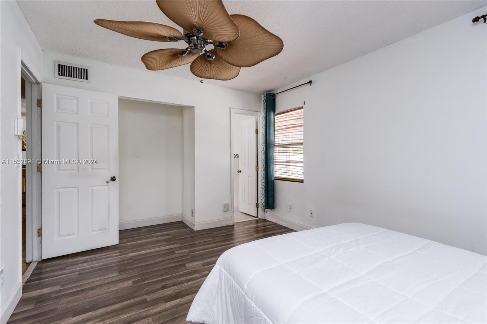7800 NW 47th St