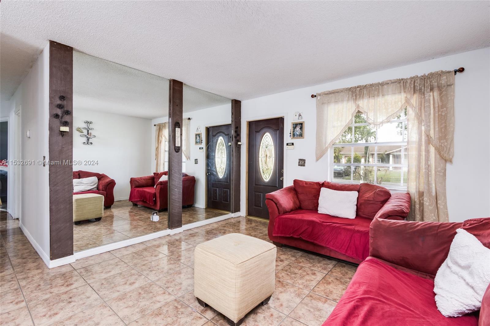 7800 NW 47th St
