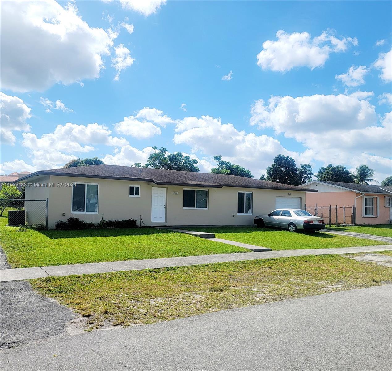 14860 SW 307th St Unit: .