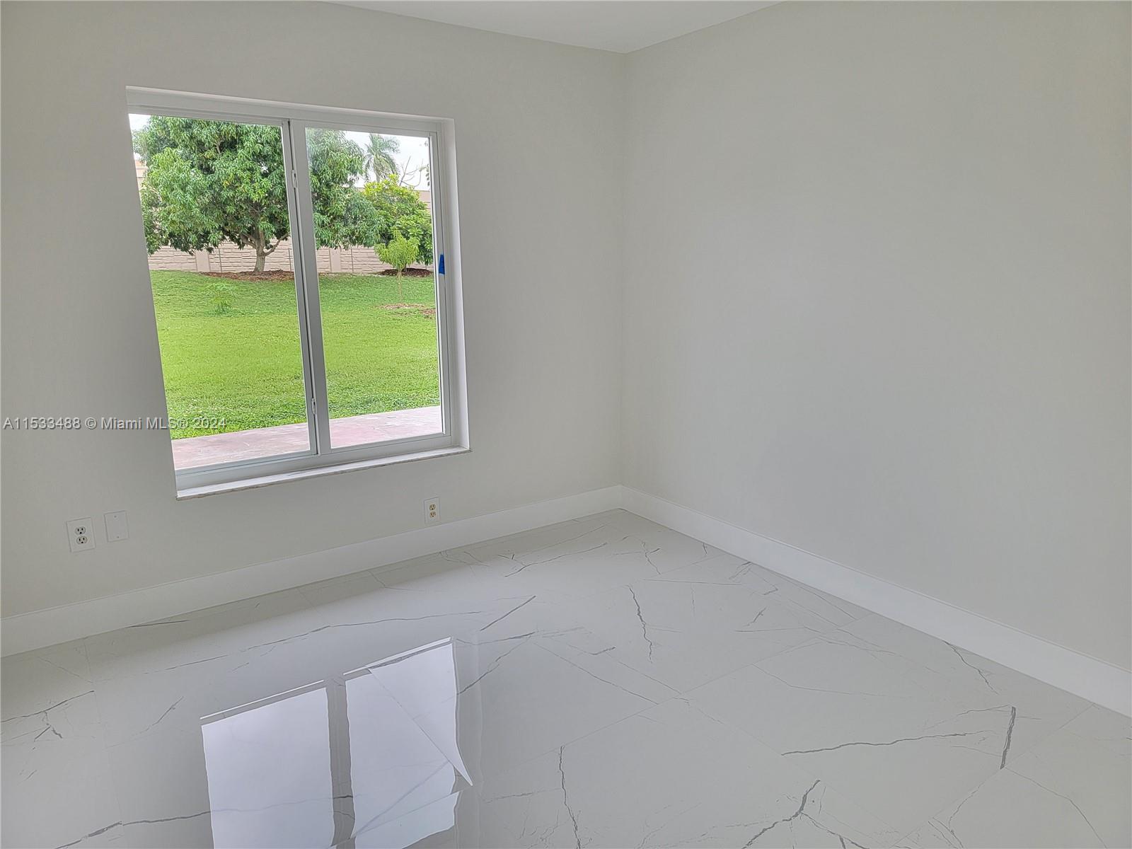 14860 SW 307th St Unit: .