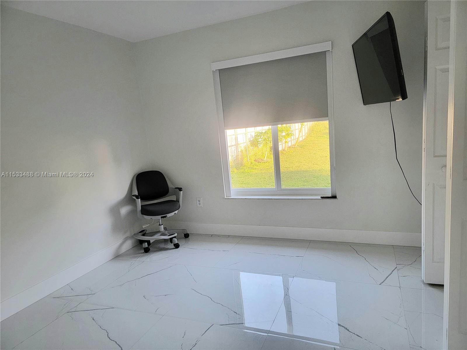 14860 SW 307th St Unit: .