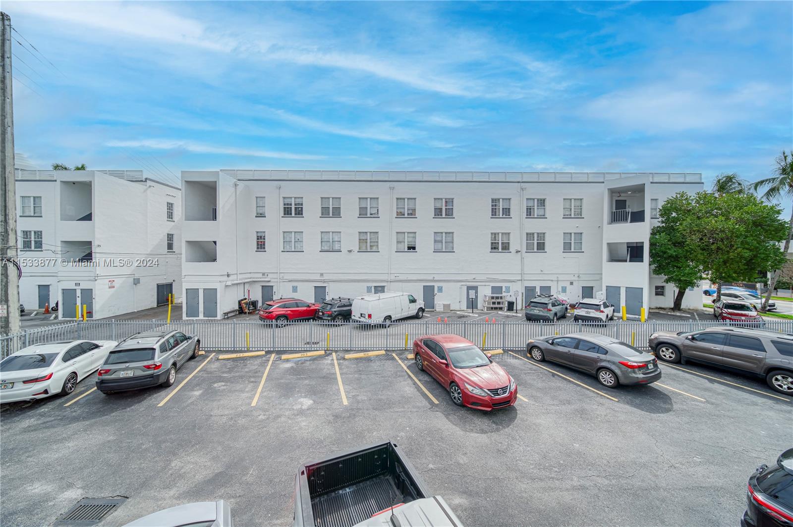 525 Meridian Ave # 205