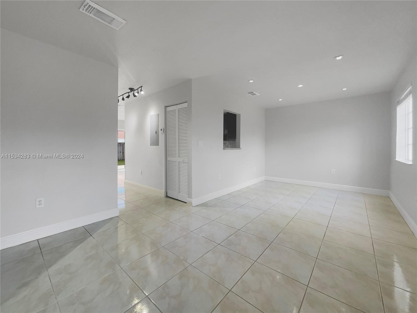 9712 SW 162nd Path