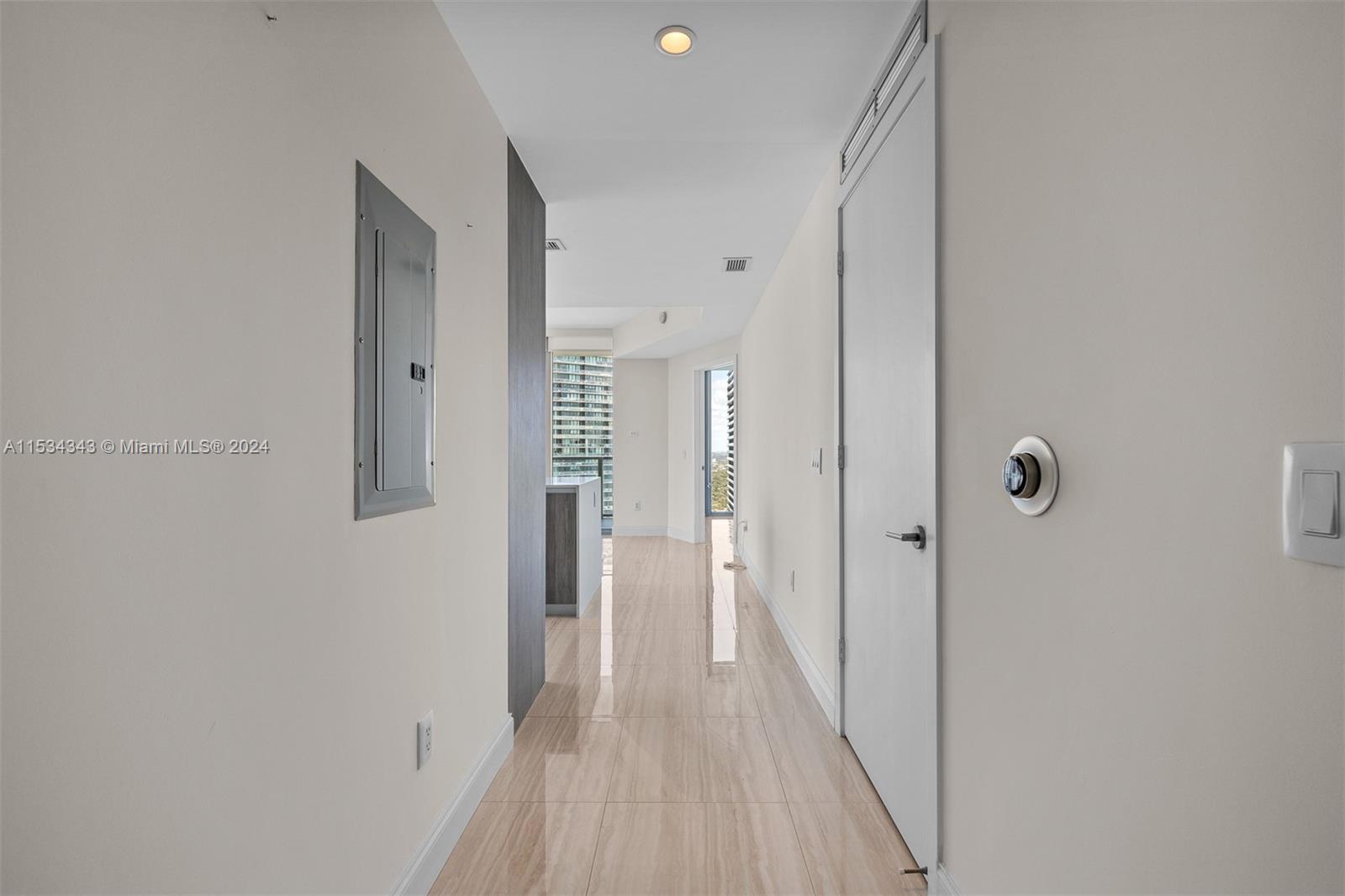 2900 NE 7th Ave # 4001