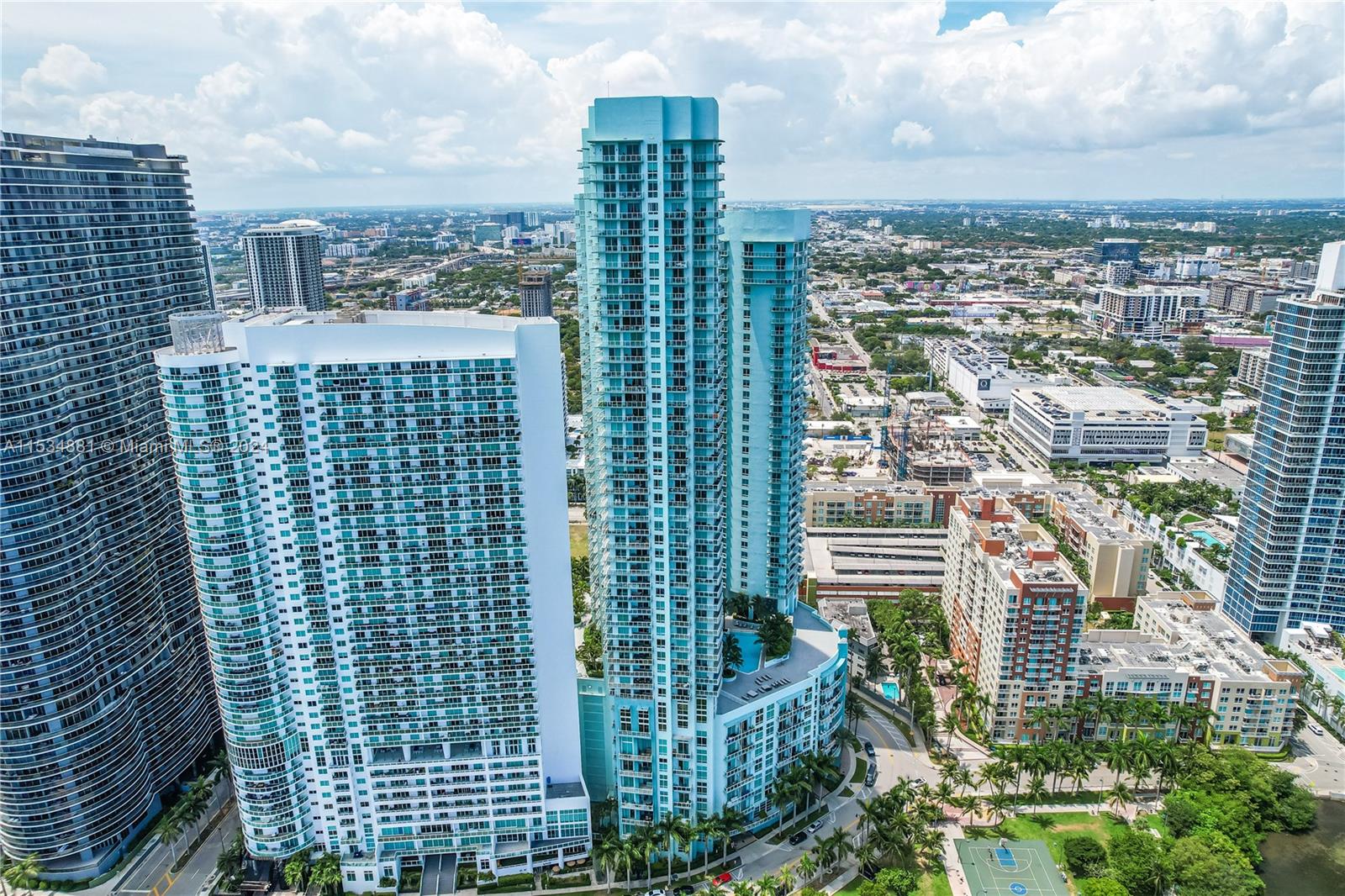 1900 N Bayshore Dr # 2003