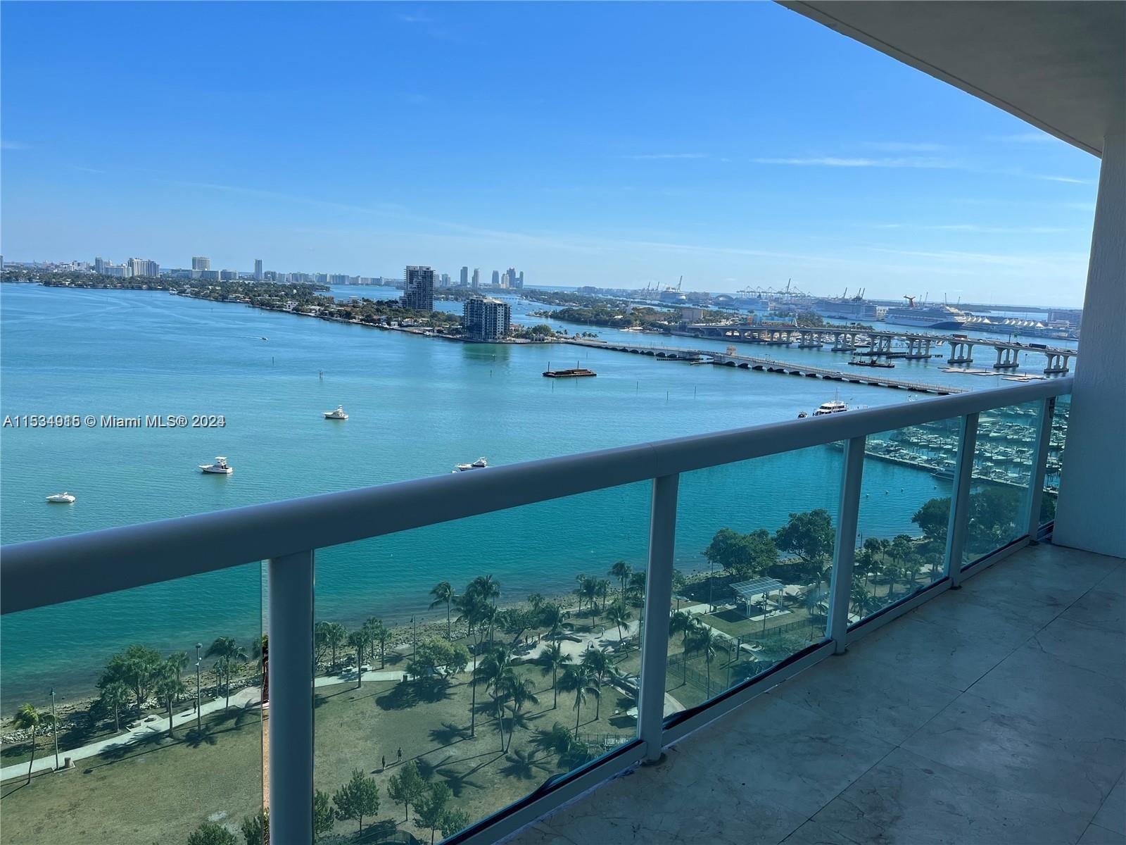 1800 N Bayshore Dr # 2109