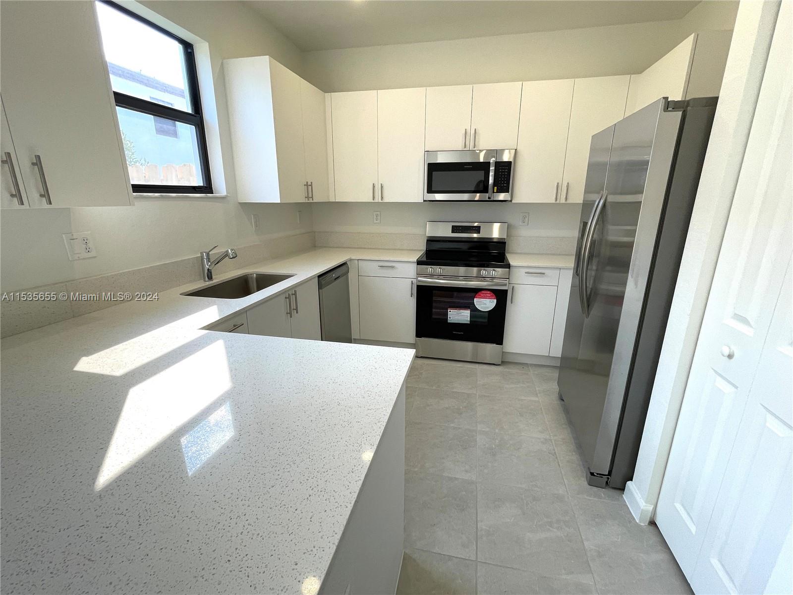 12868 SW 231st St # 12868