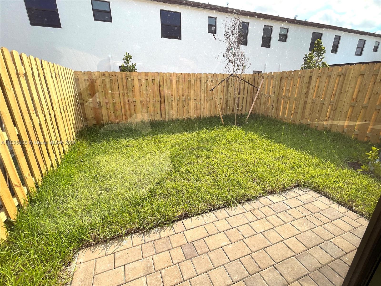 12868 SW 231st St # 12868