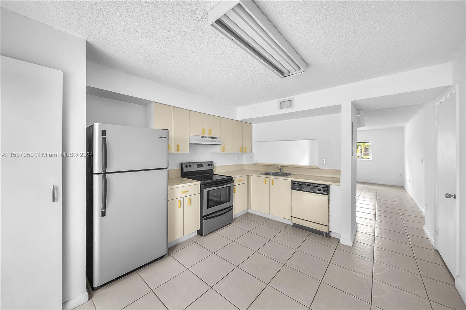 14920 SW 82nd Ln # 210 Unit: 12-210