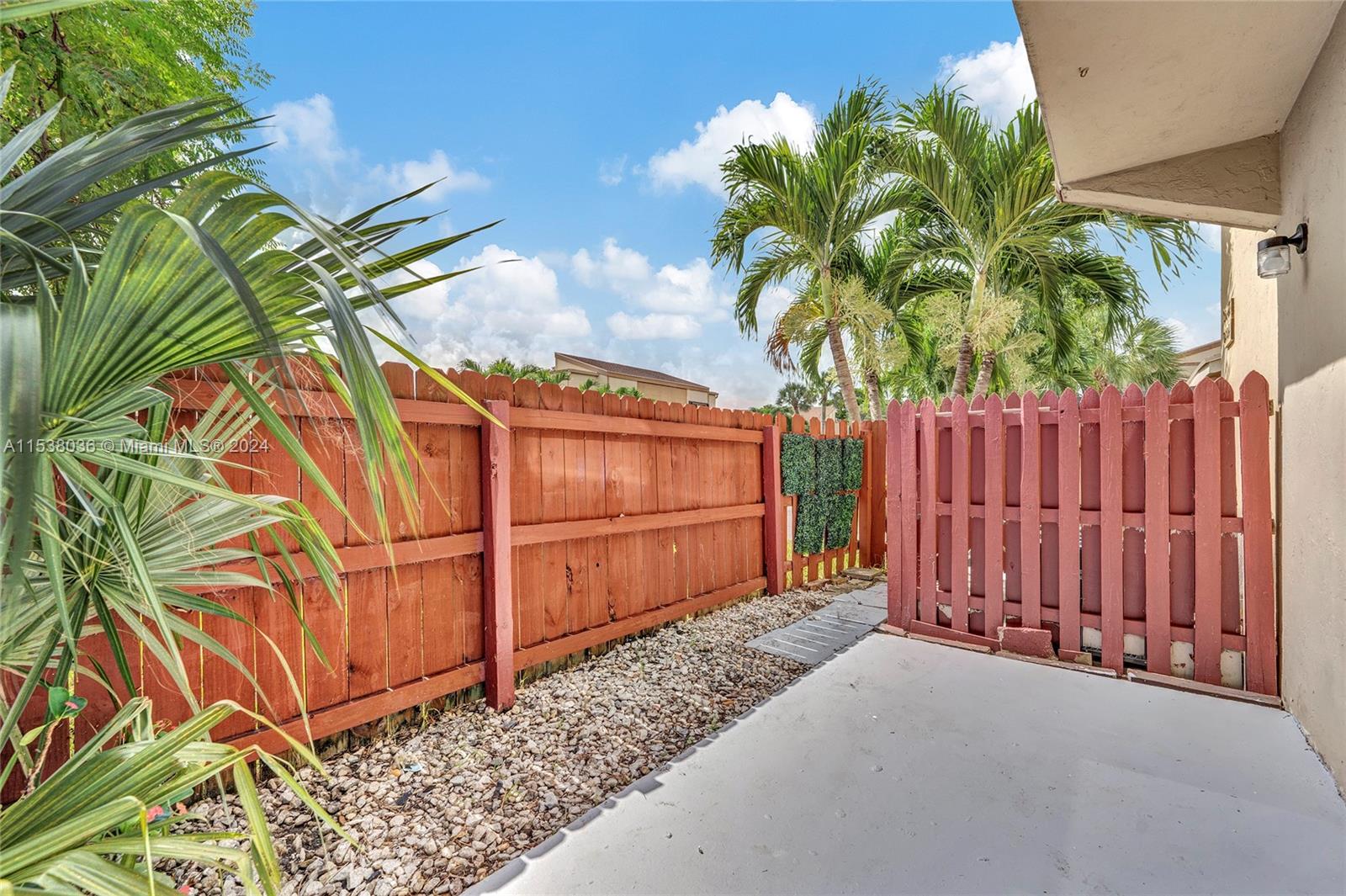 3004 W Missionwood Ln # 4 Unit: B-4