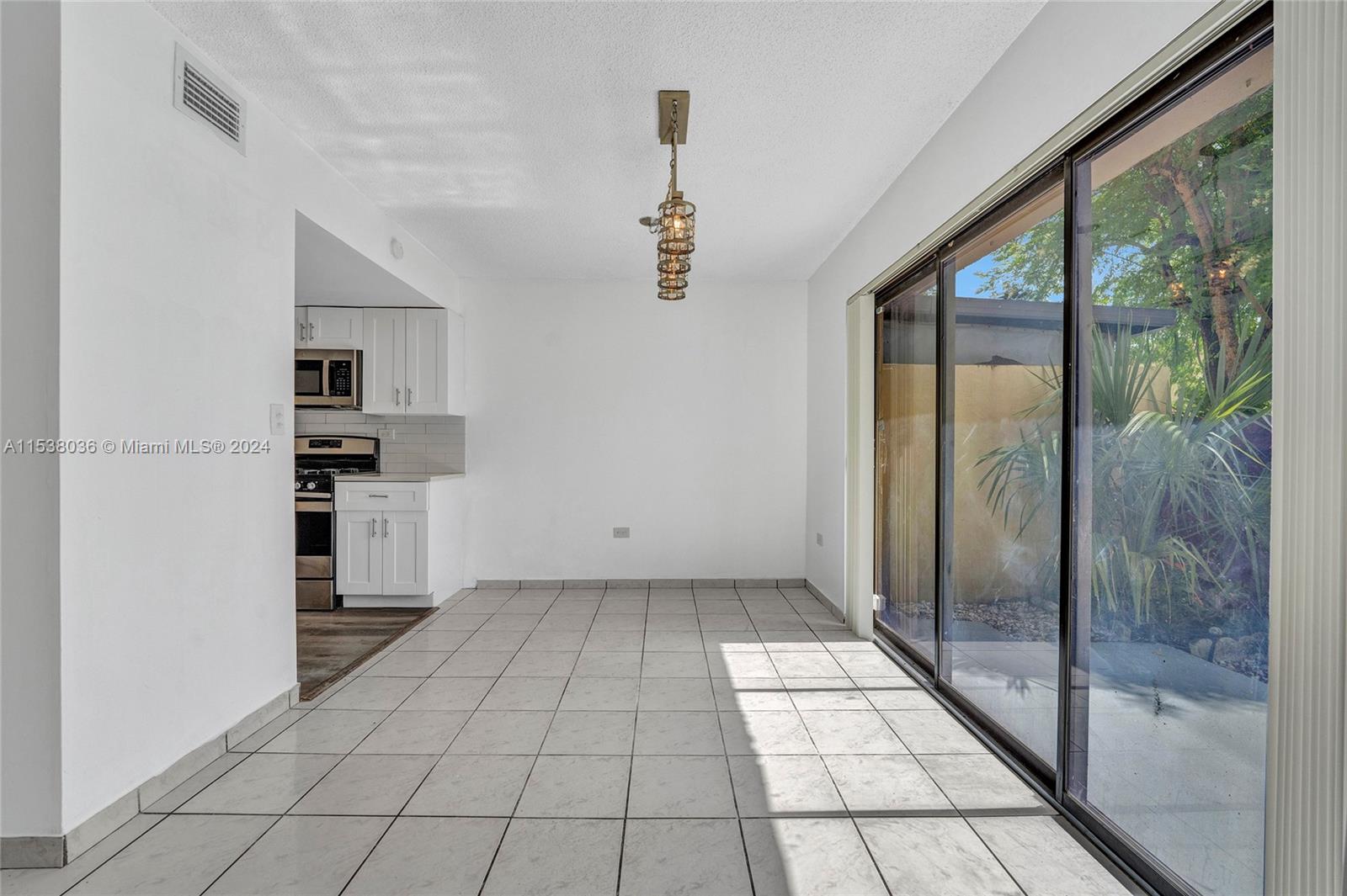 3004 W Missionwood Ln # 4 Unit: B-4
