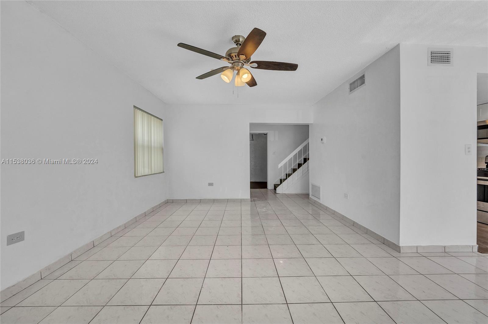 3004 W Missionwood Ln # 4 Unit: B-4