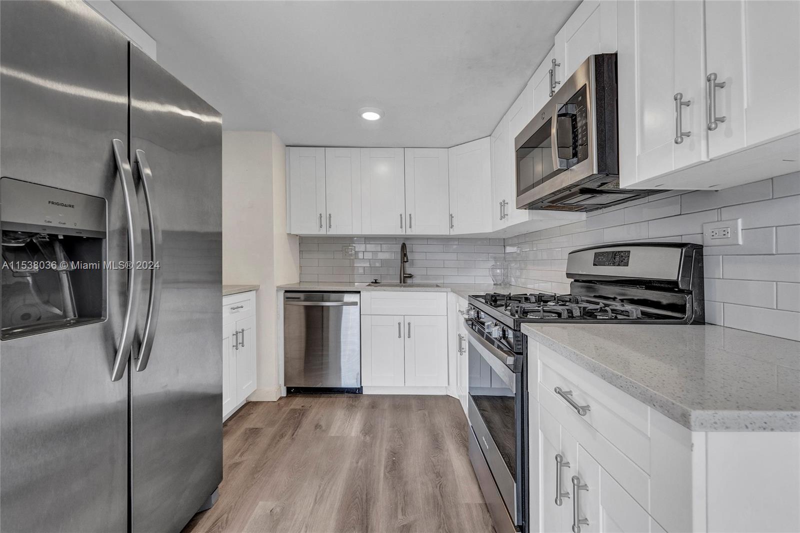 3004 W Missionwood Ln # 4 Unit: B-4