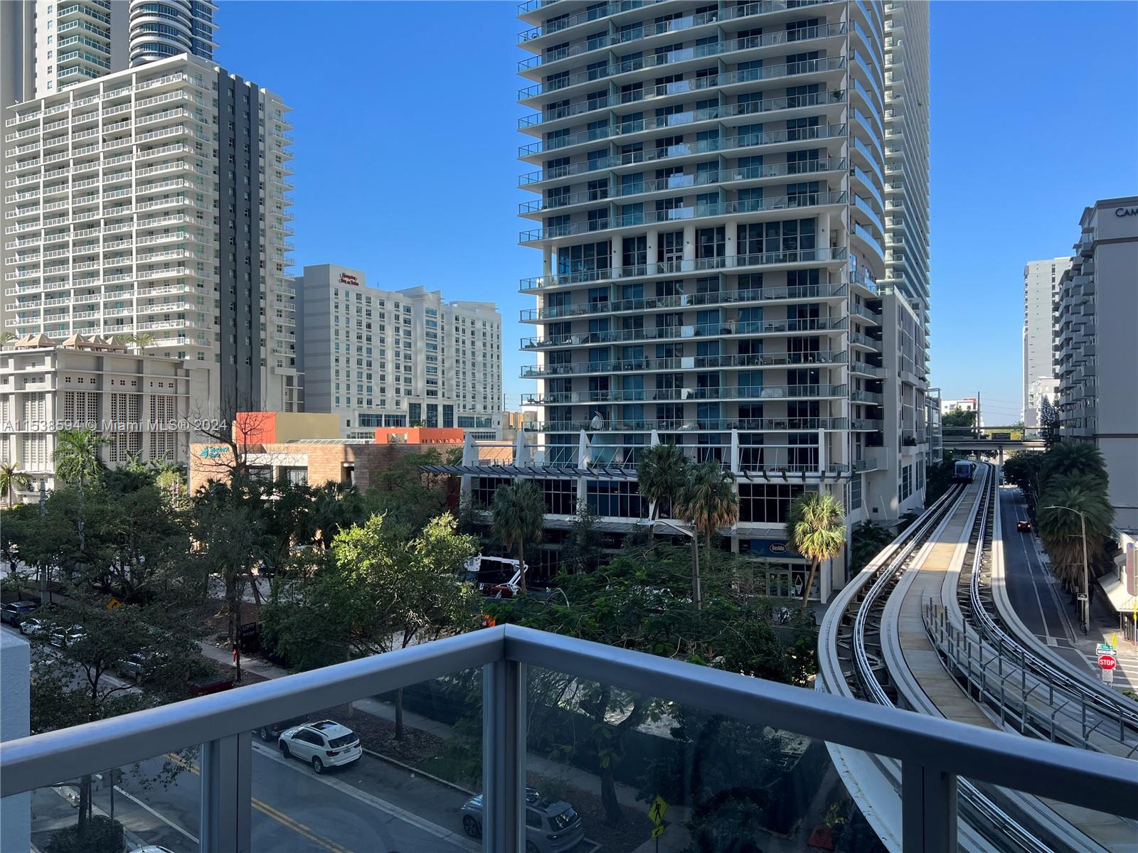 1050 Brickell Ave # 408