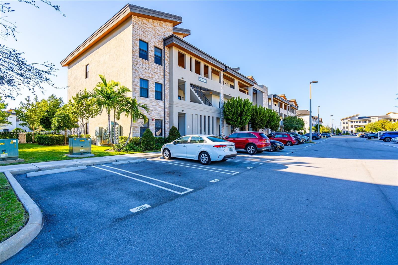 8045 NW 104th Ave # 38