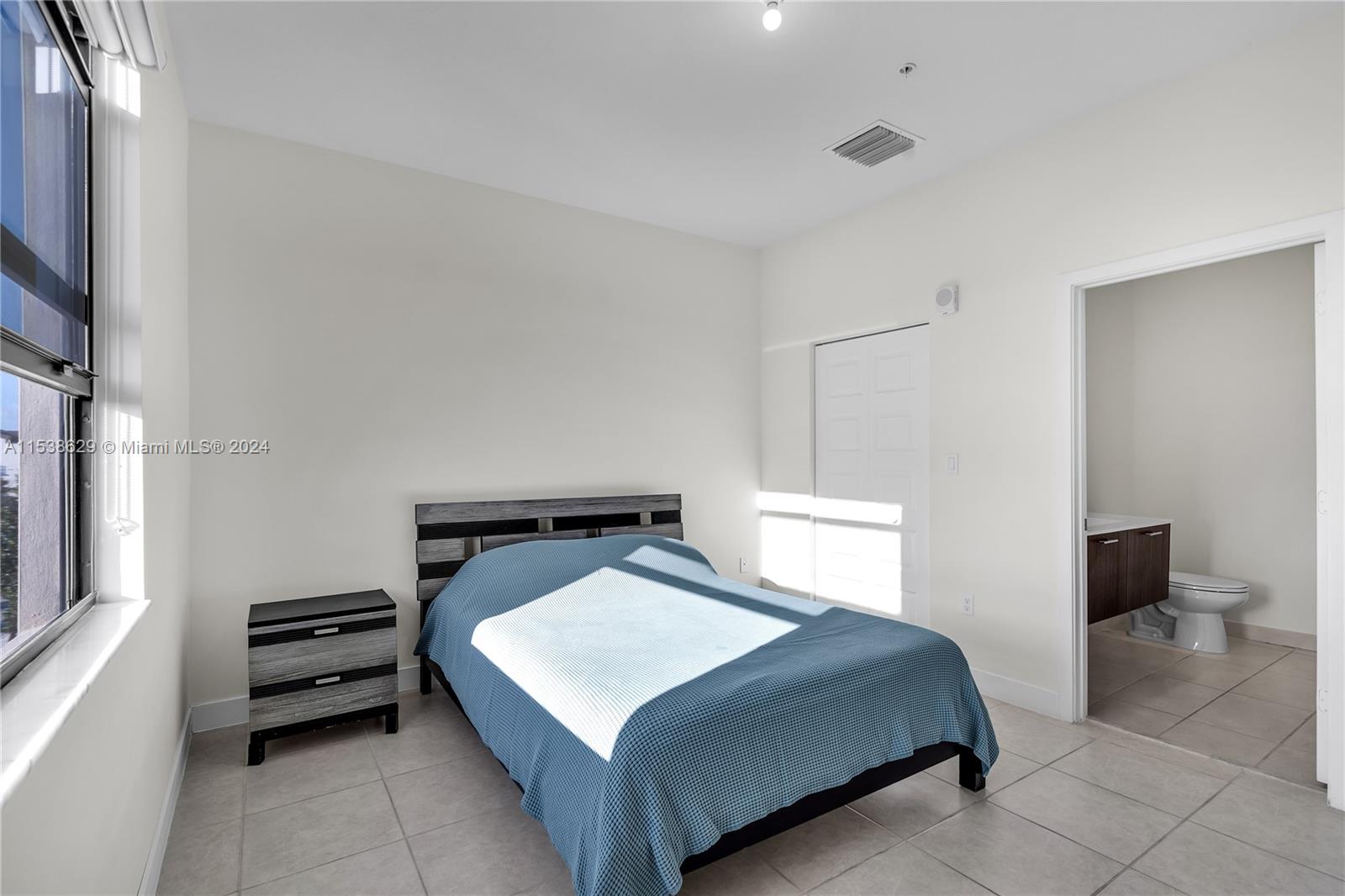 8045 NW 104th Ave # 38