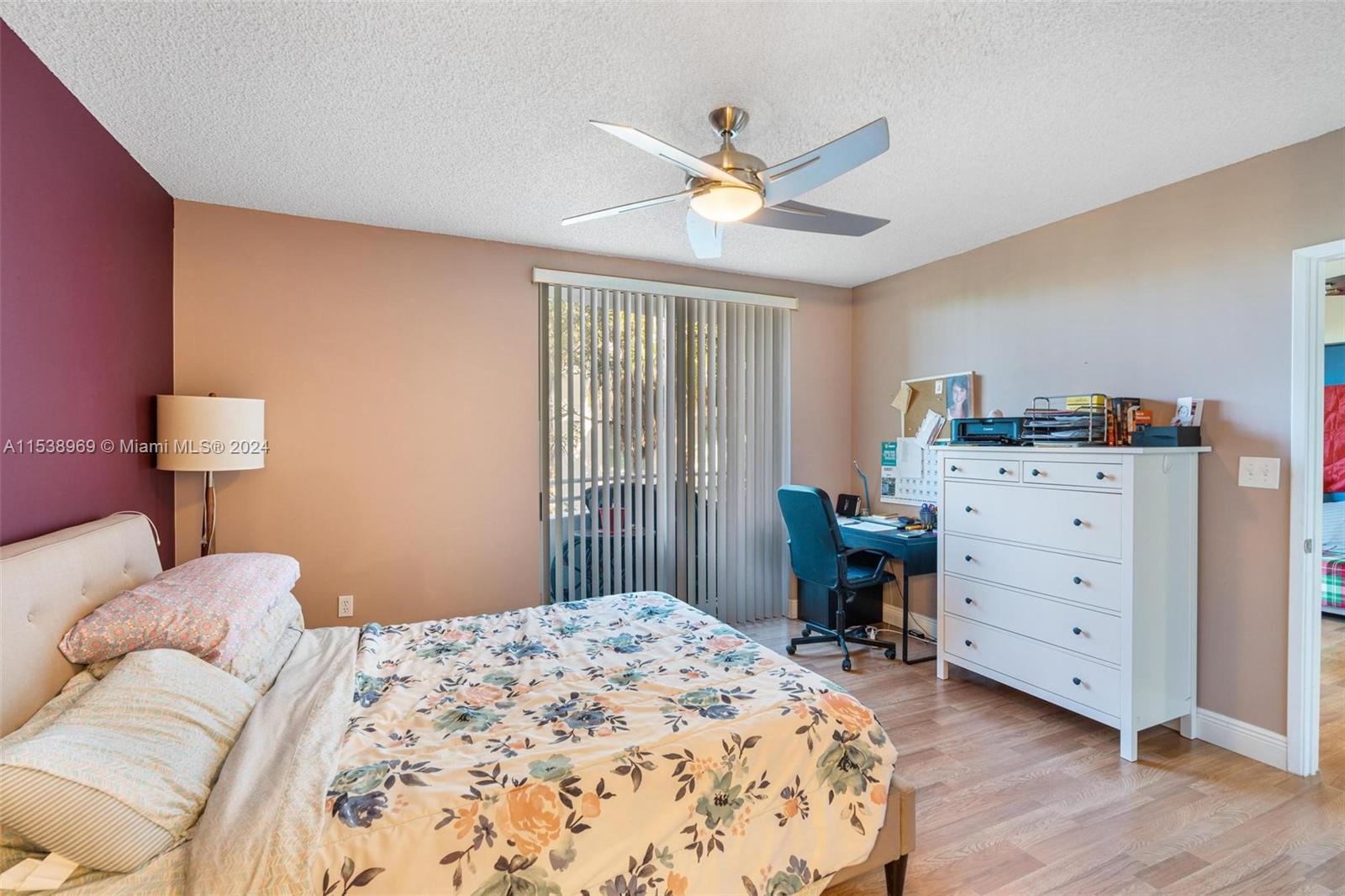 9156 Collins Ave # 208