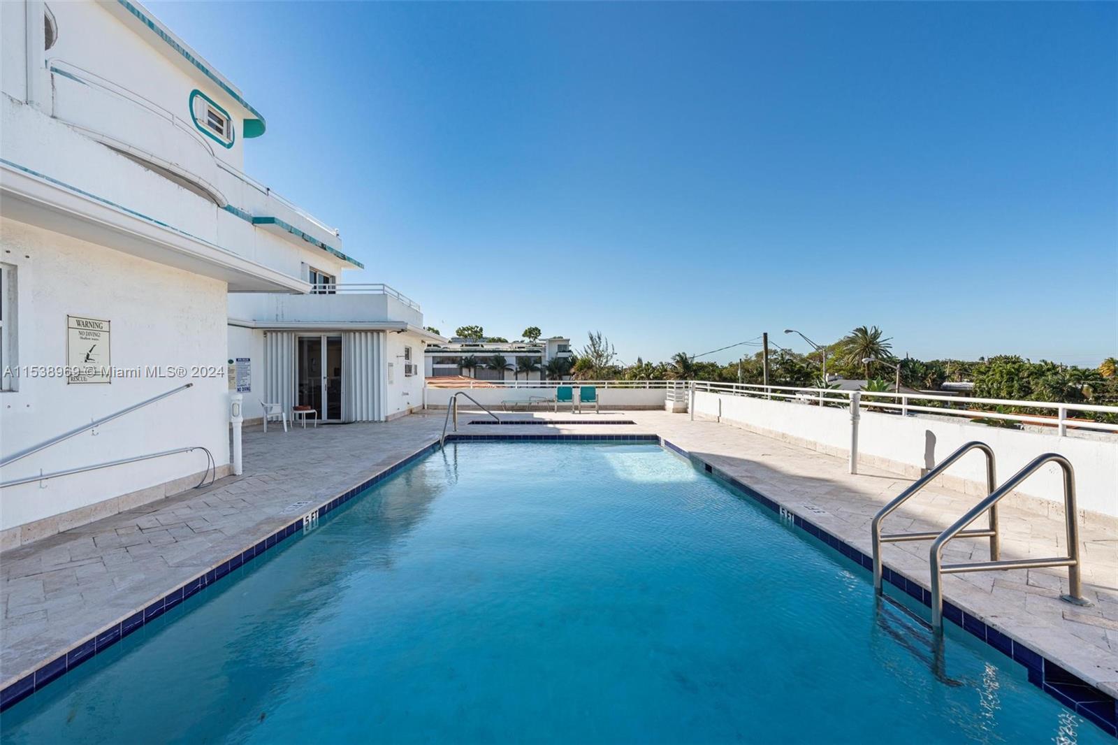 9156 Collins Ave # 208