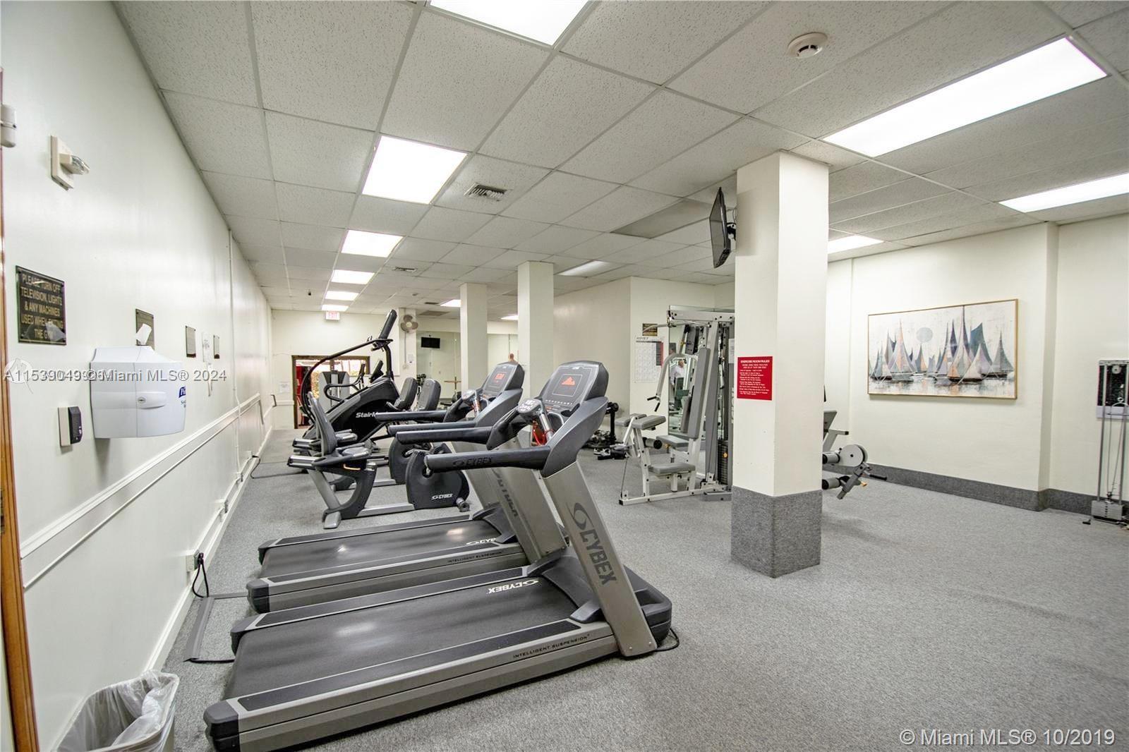 3800 S Ocean Dr # 611