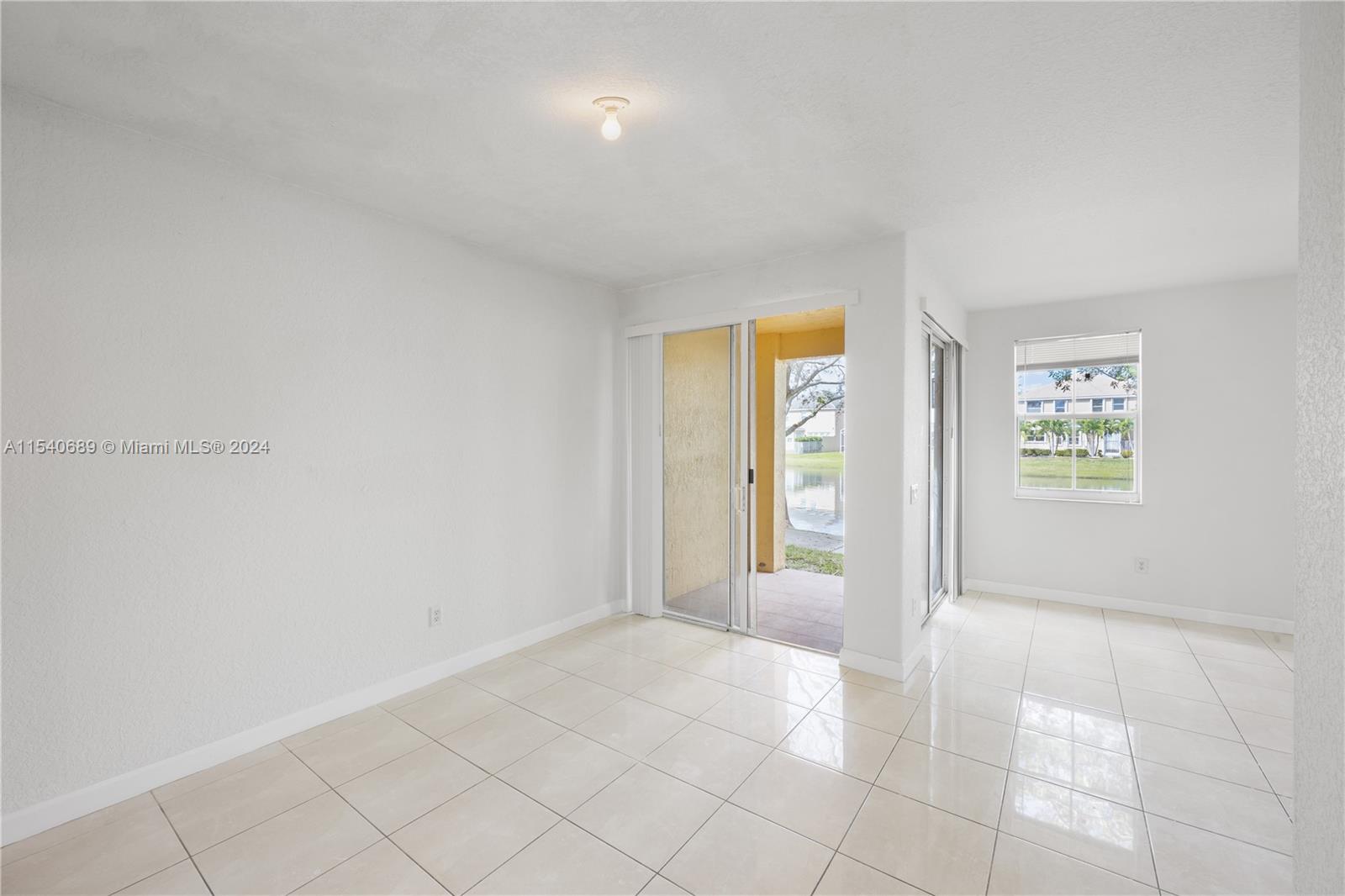 2212 Shoma Dr
