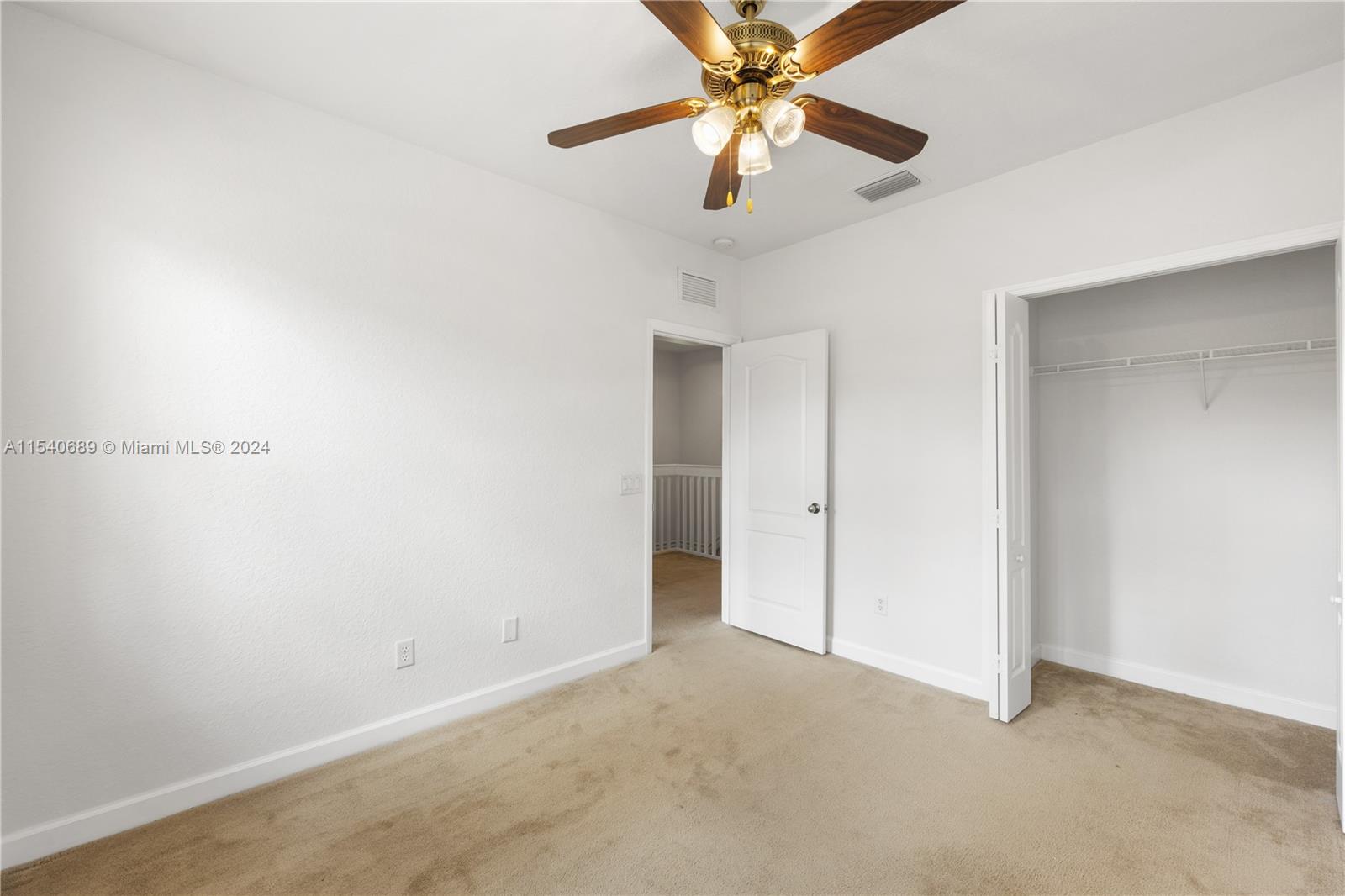 2212 Shoma Dr