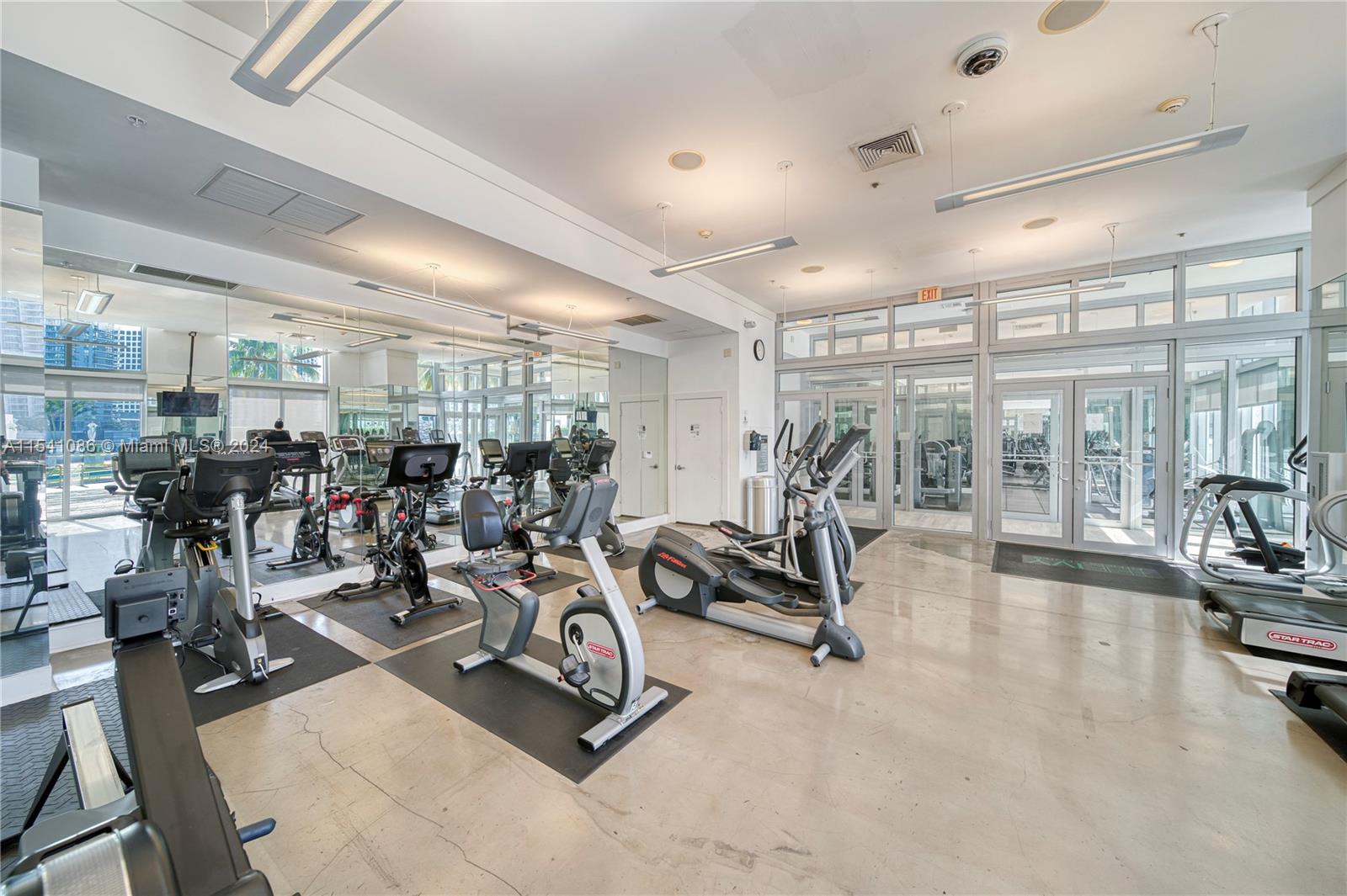 90 SW 3rd St # 3607