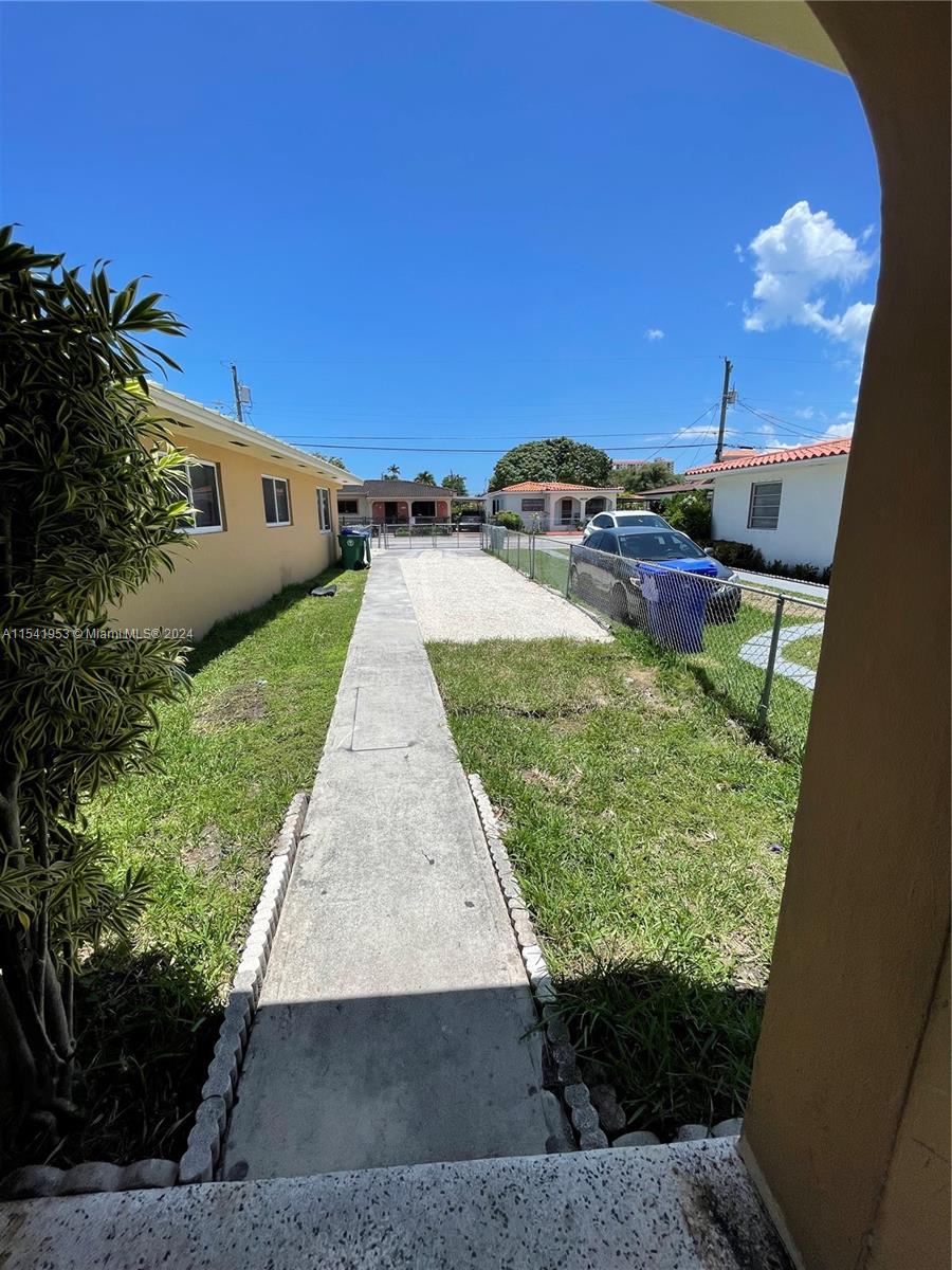 3623 SW 4th Street # 3623