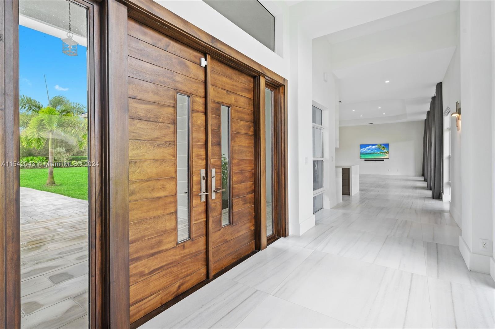 2400 SW 112th Ave