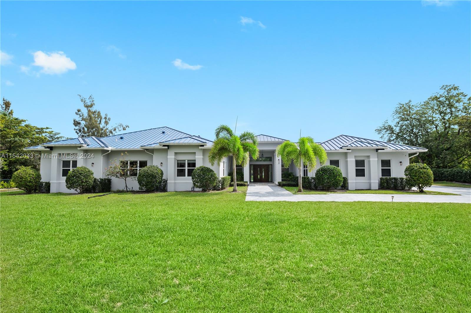 2400 SW 112th Ave