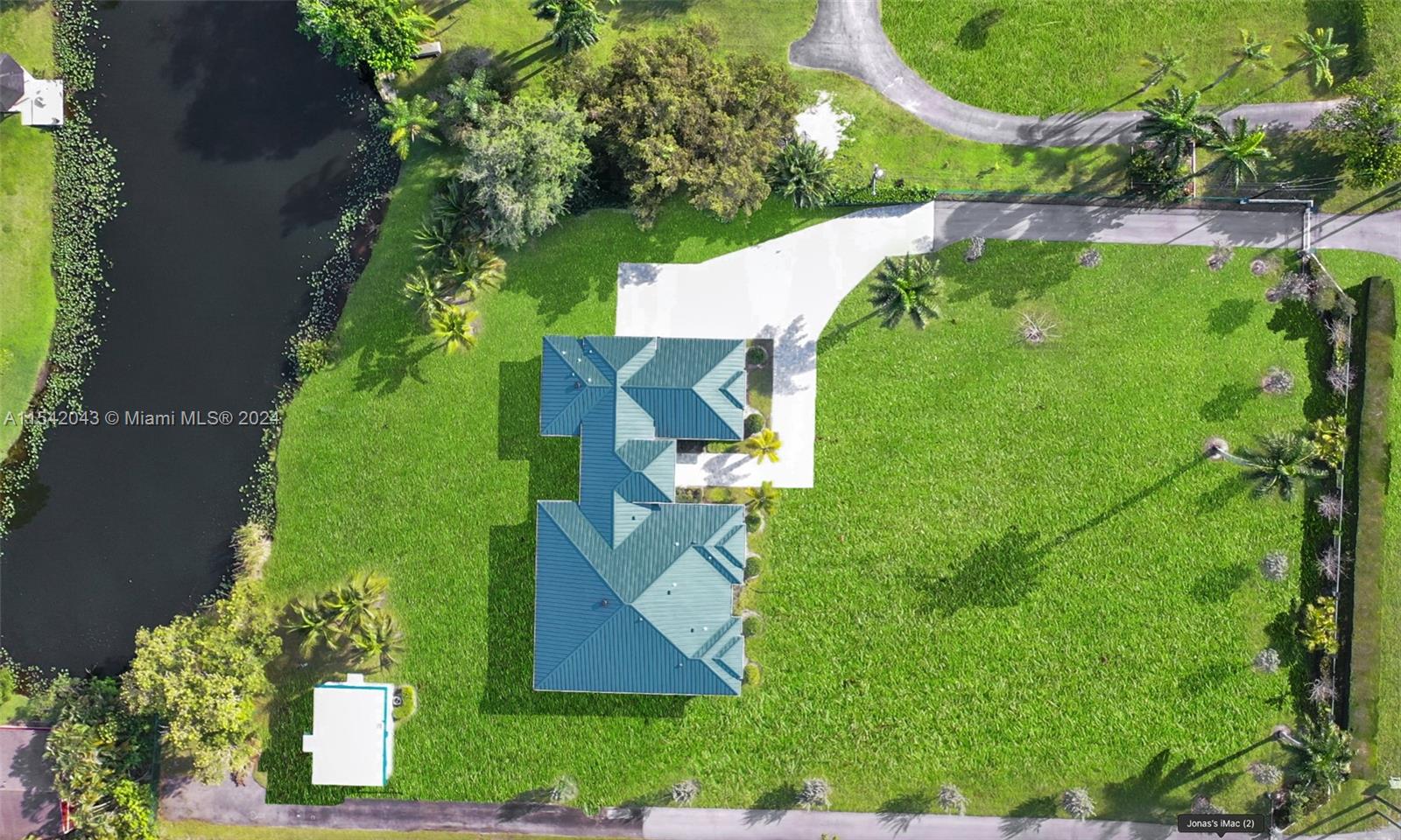 2400 SW 112th Ave