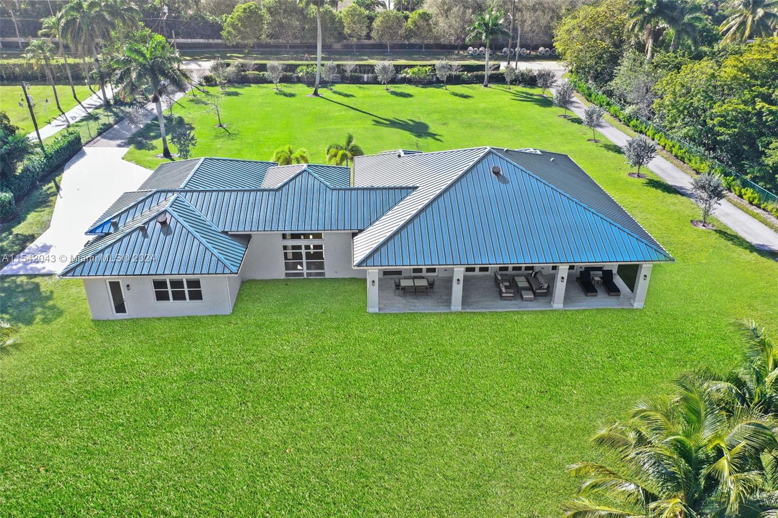 2400 SW 112th Ave