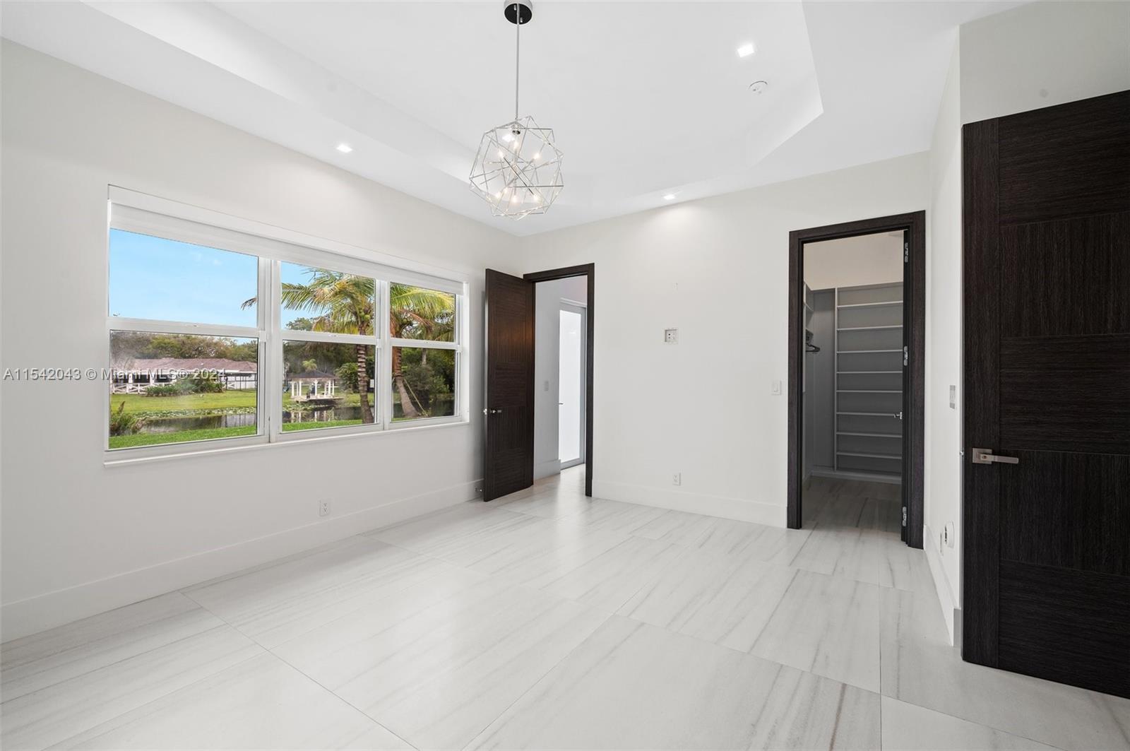 2400 SW 112th Ave