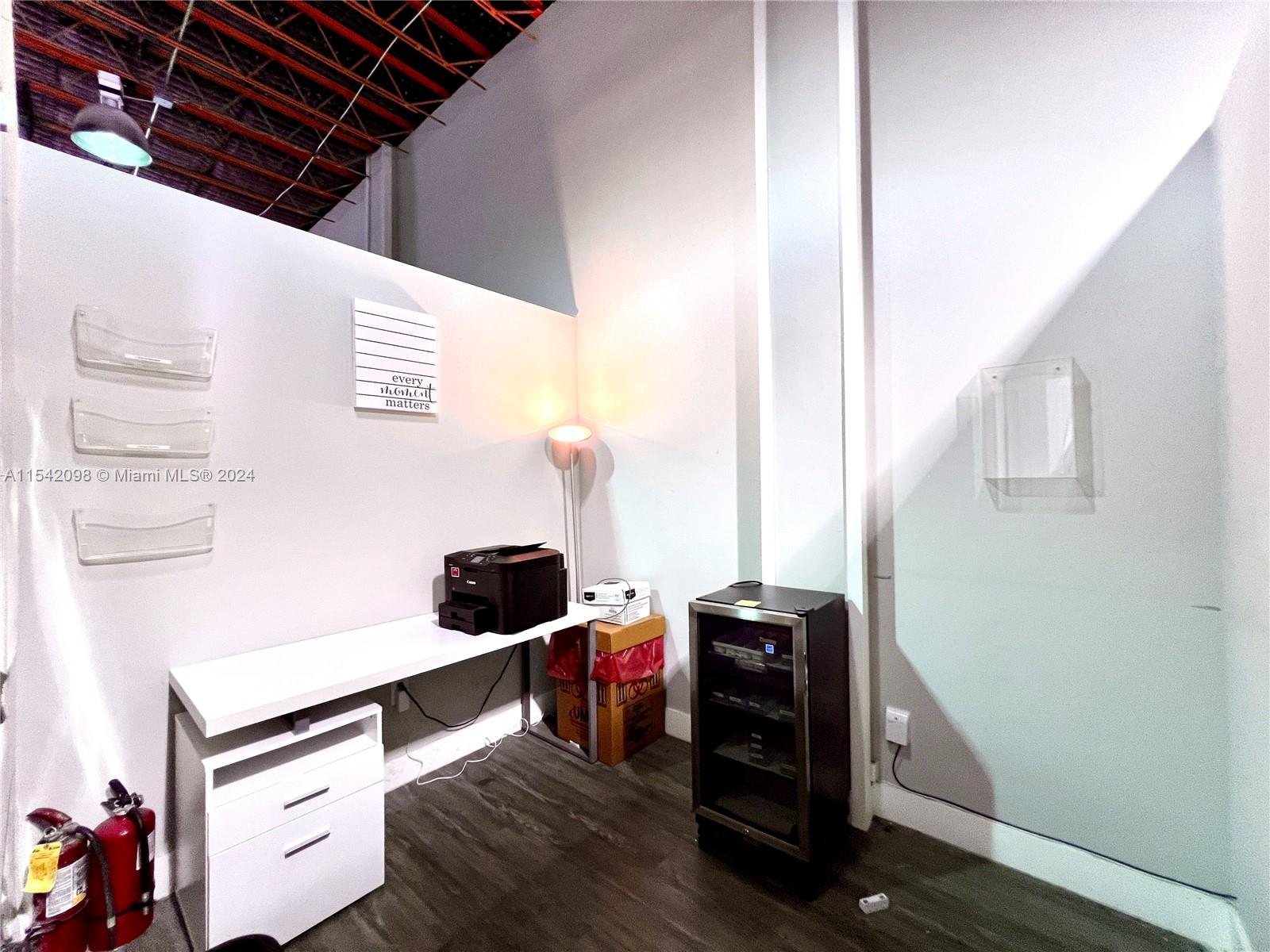 1410 Ponce De Leon Blvd