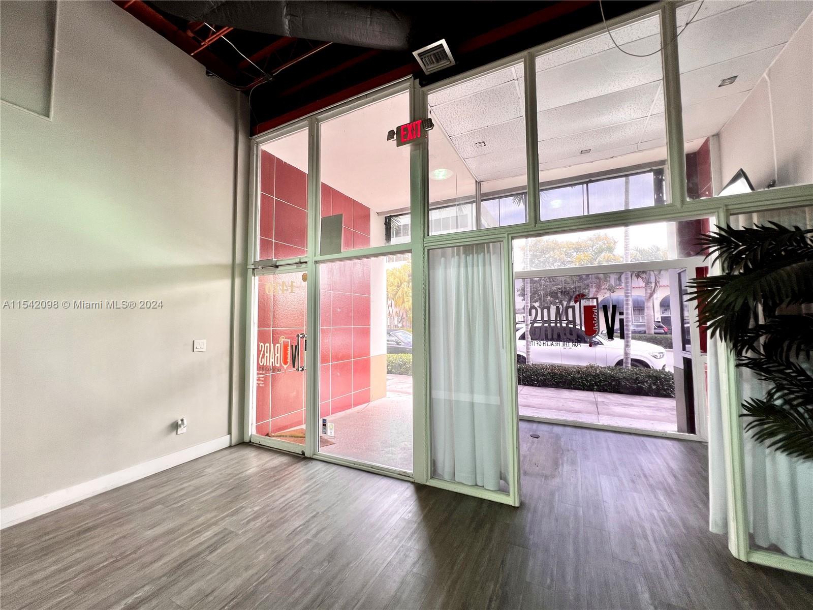 1410 Ponce De Leon Blvd