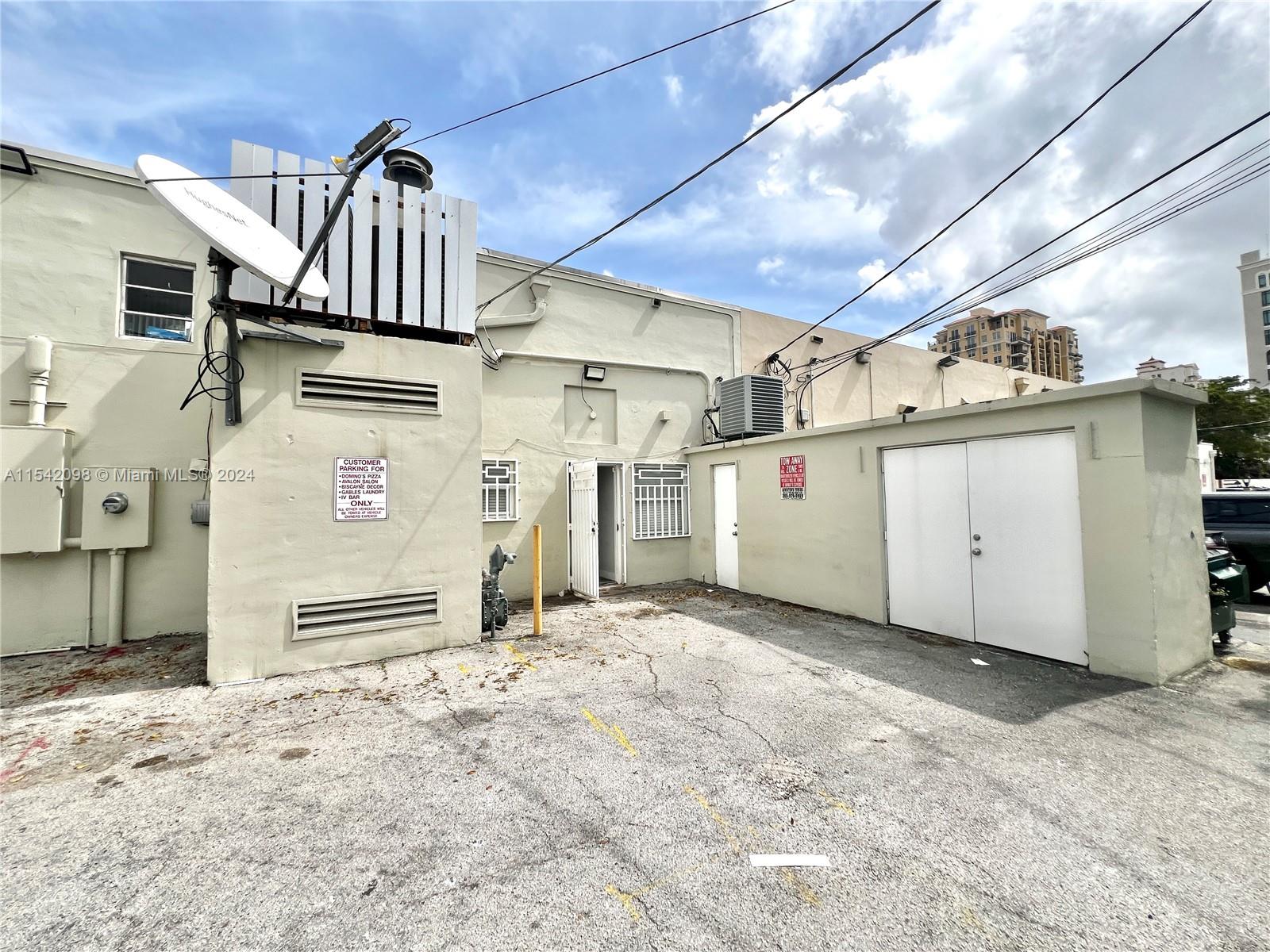 1410 Ponce De Leon Blvd