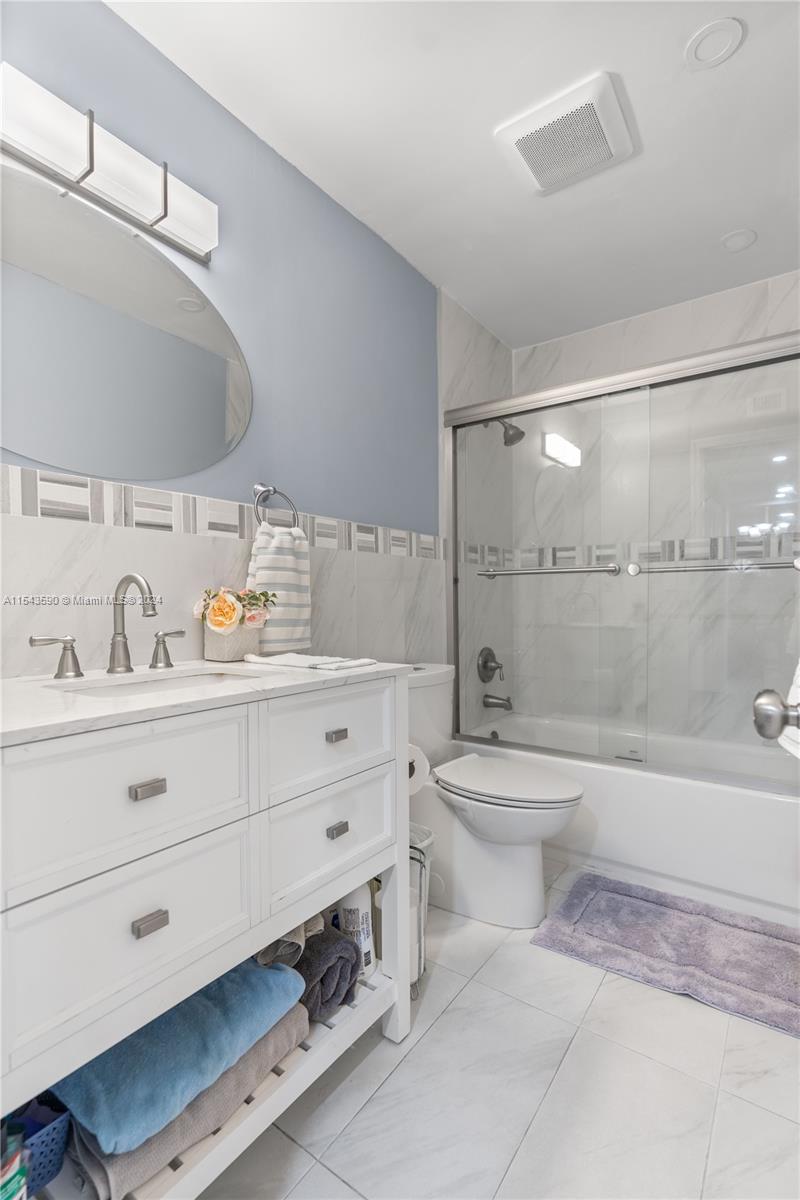 13953 SW 46th Ter # D Unit: 114 D